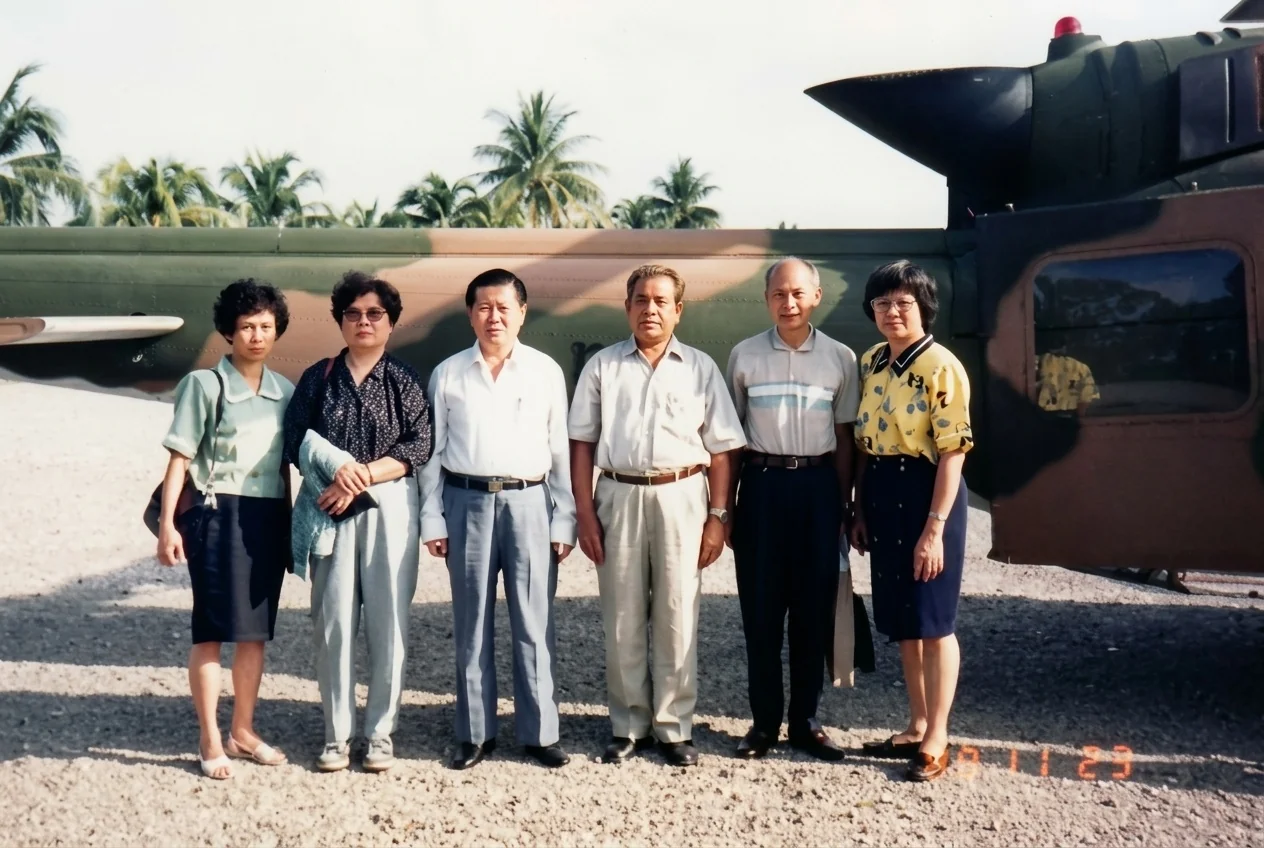 1989年11月15日至25日：共同起草和平方案与马共扩大的中央委员会会议