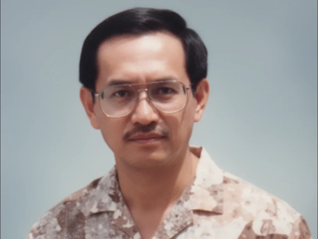 伊斯干达（Iskandar）｜马共和谈代表团秘书（记录、翻译）